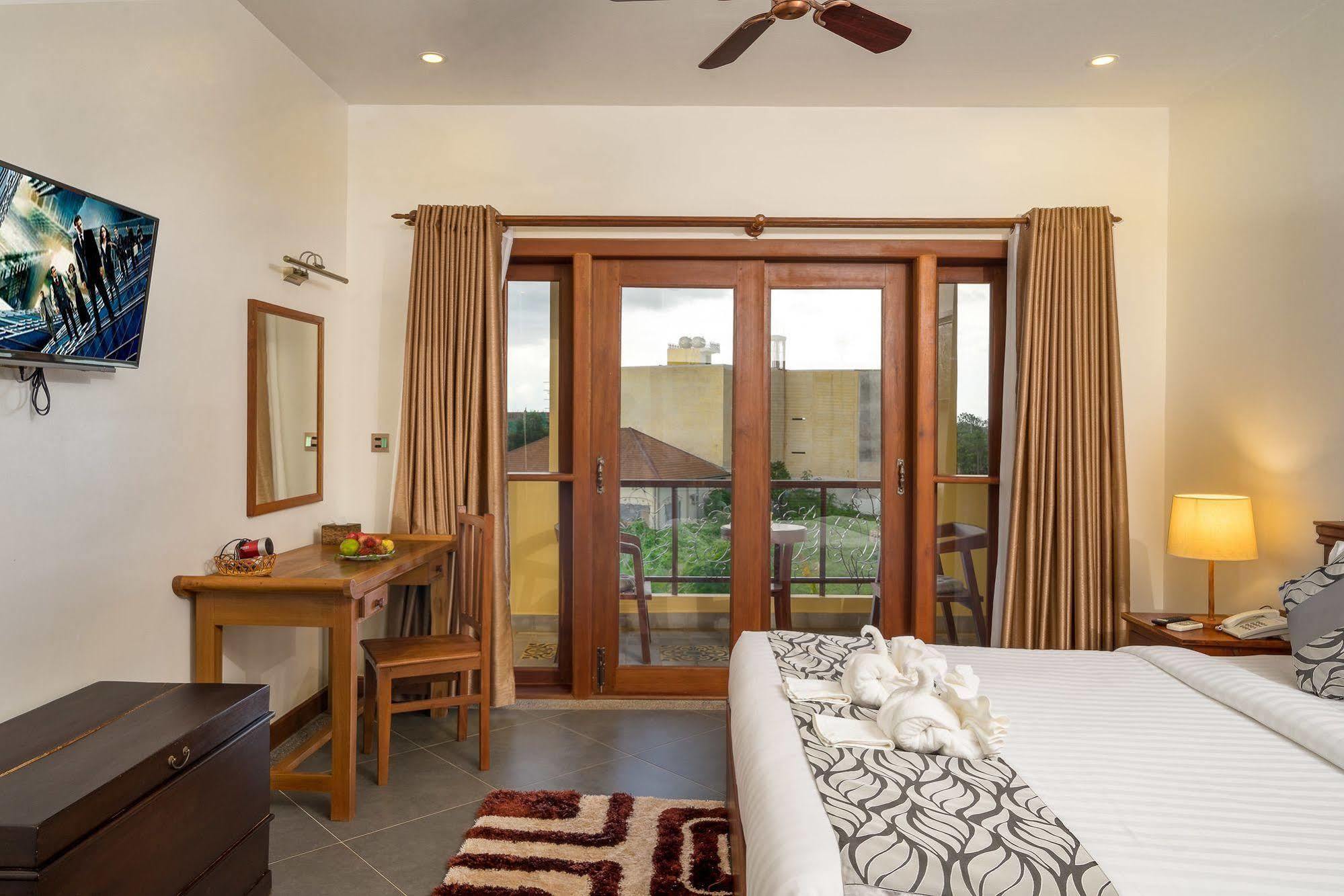 Savada Angkor Boutique Hotel Сиемрип Экстерьер фото